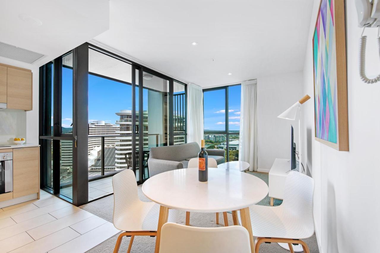 The Eureka Gold Coast Residence On Broadbeach 外观 照片