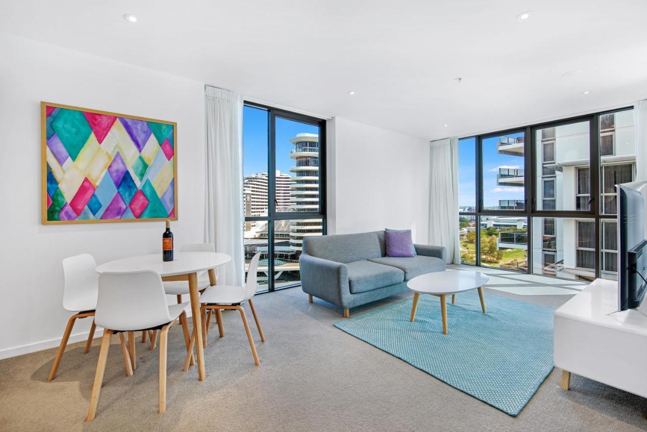 The Eureka Gold Coast Residence On Broadbeach 外观 照片
