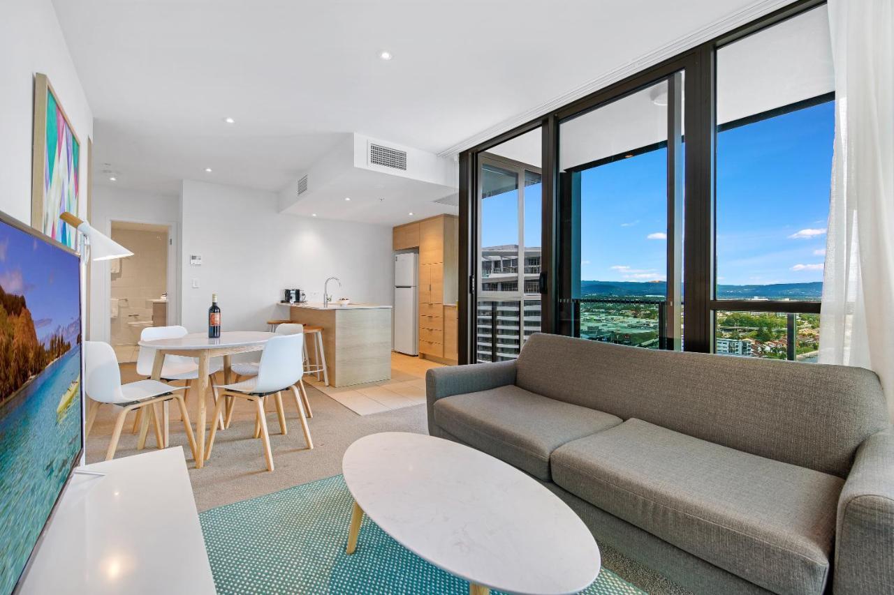The Eureka Gold Coast Residence On Broadbeach 外观 照片