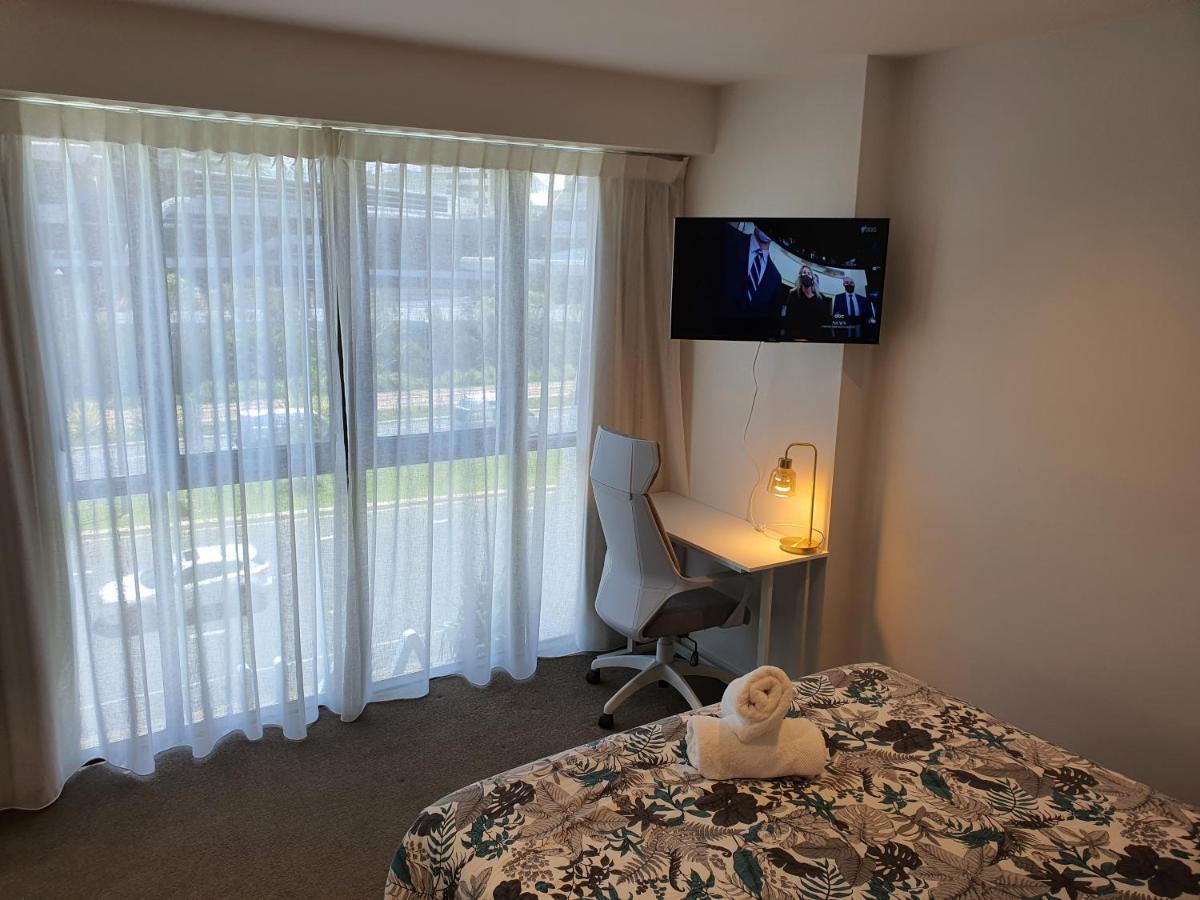 The Eureka Gold Coast Residence On Broadbeach 外观 照片